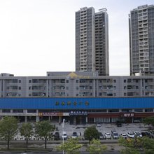 亚多斯酒店(沥林北站店)