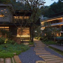 青城山自然醒民宿