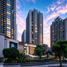 陌上轻居酒店(重庆观音桥步行街店)