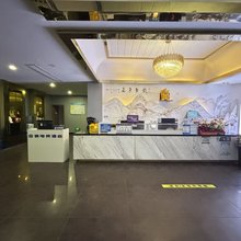亚信电竞酒店(明月广场店)