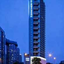 IGenie爱精灵·万兆电竞酒店(成都科华中路四川大学店)