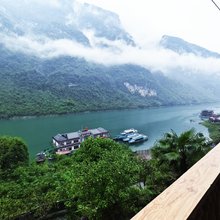 龚滩古镇南门水泊人家客栈