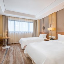 合肥淮河路步行街古井假日酒店