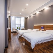 盛逸商务宾馆(张家口悦澜湾店)