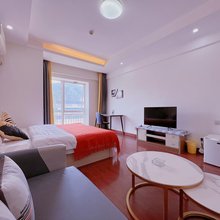 恋家酒店式公寓(大连星海广场店)