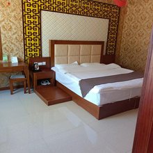 伊春江海河宾馆