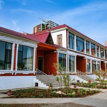 那拉提左邻右舍民宿