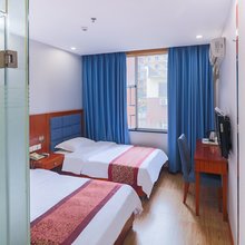 万里客酒店(成都武侯祠华西医院店)