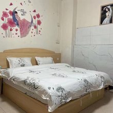 东莞港诗寓公寓