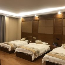 鹤庆四季家园酒店