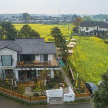 半亩·方塘雅致民宿(桤木河湿地公园店)