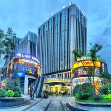 九天酒店(宜宾西区公馆叁号店)