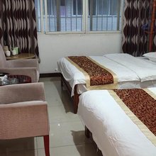 成都郫都逸家旅馆
