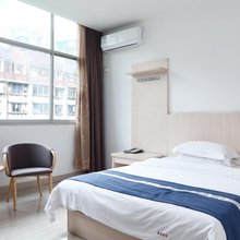三明豪庭商务宾馆(三明八中店)