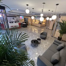 飞机城大酒店(阎良火车站千禧广场店)