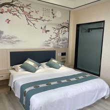 西乡华宇酒店