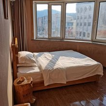 伊春山里红客栈