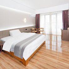 琼海好马商务酒店(银海杂粮街店)