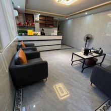 隆科公寓(岑村地铁站店)