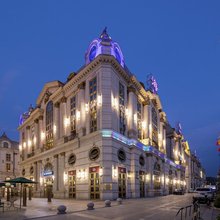 峰顶电竞酒店(浦星公路芦恒路地铁站店)