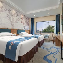 枫叶酒店(湖南工商大学地铁站店)