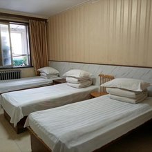 青岛家家福旅馆