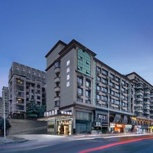慕尚酒店(长沙省肿瘤医院湘雅三医院地铁站店)