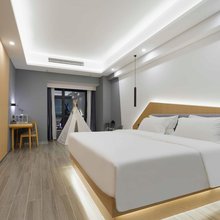 未名酒店(成都蜀都万达广场店)