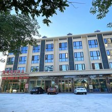东山佳铭酒店