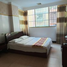 毕节家蓉宾馆(毕节实验高级中学店)
