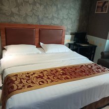 沈丘天悦宾馆