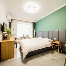 葫芦岛海朋公寓(飞天购物广场店)