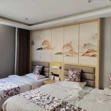 敖汉旗馨华宾馆
