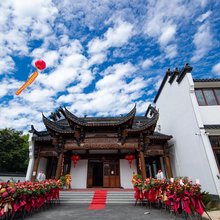 长兴仰峰湖度假民宿