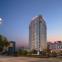 麗枫酒店(成都大丰凤凰山体育公园店)