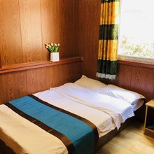 雅江清雅民宿