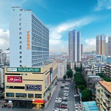 雅斯特酒店(南宁江南万达福建园地铁站店)