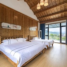 太平湖湖岸民居民宿