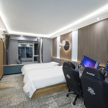 极客电竞酒店(沈北大学城店)
