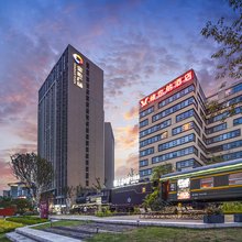 维也纳酒店(浙江交通职业技术学院金地广场店)