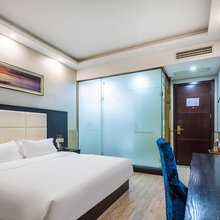 清沐酒店(巢湖万达广场东塘路店)