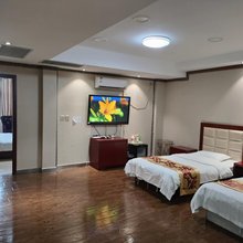 鑫柜商务酒店(石嘴山大武口步行街店)