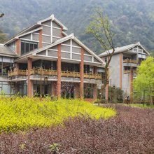 江津龙潭湖酒店