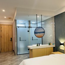 泽铭酒店(雄安火车站店)