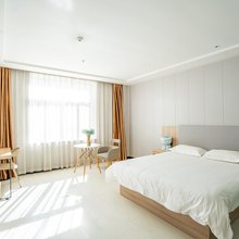 如家旗下华驿精选酒店(抚顺火车站市中心医院店)
