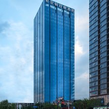 南京麒麟中山陵景区希尔顿欢朋酒店