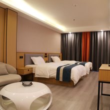 君临大酒店