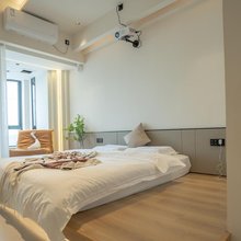 候鸟·HOME设计师民宿(株洲人社局白鹤公馆店)