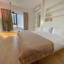 听雨ins公寓(太原长风商务区万象城店)
