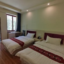 理县小琼羌家新寨店